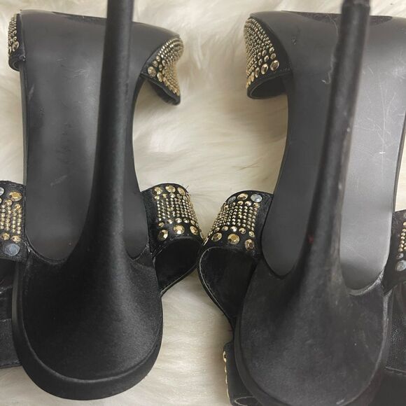 Steve Madden black satin fabric& gold tone studded ankle strap sandals SZ11 - Picture 12 of 13
